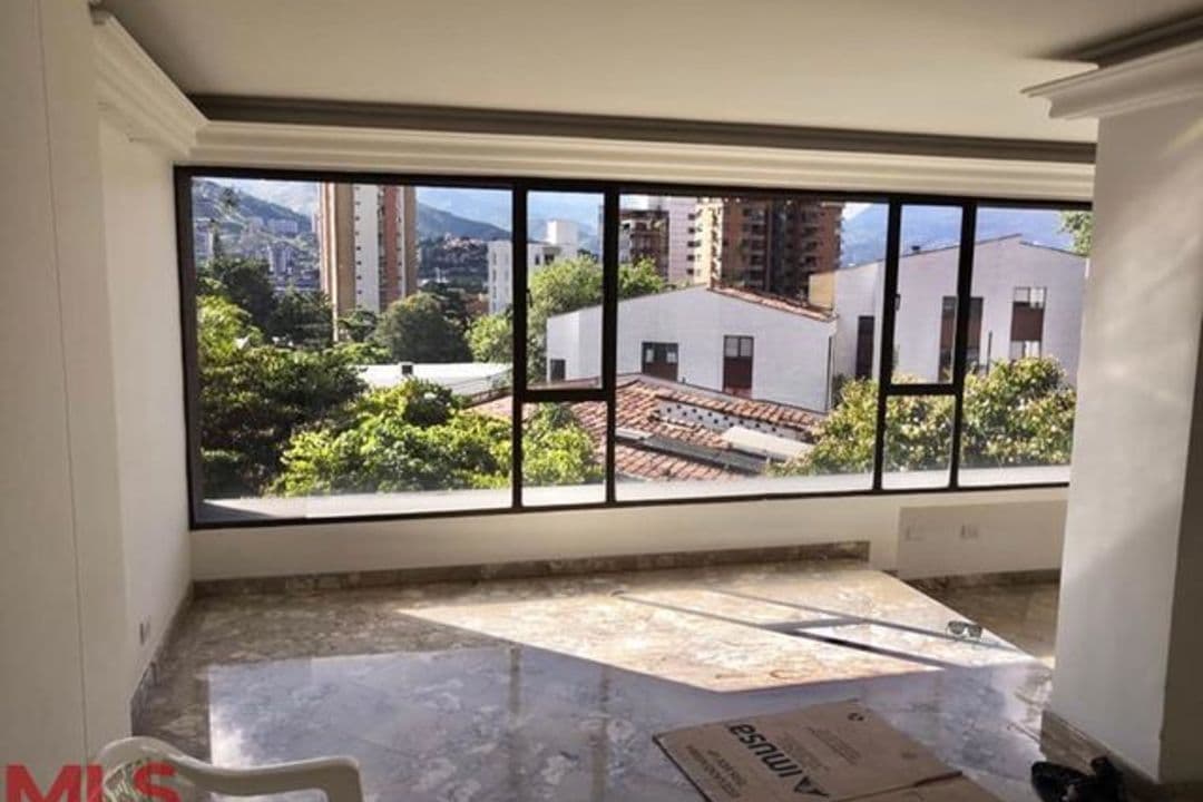 Apartamento en venta en Santa Maria de los Angeles, Medellín